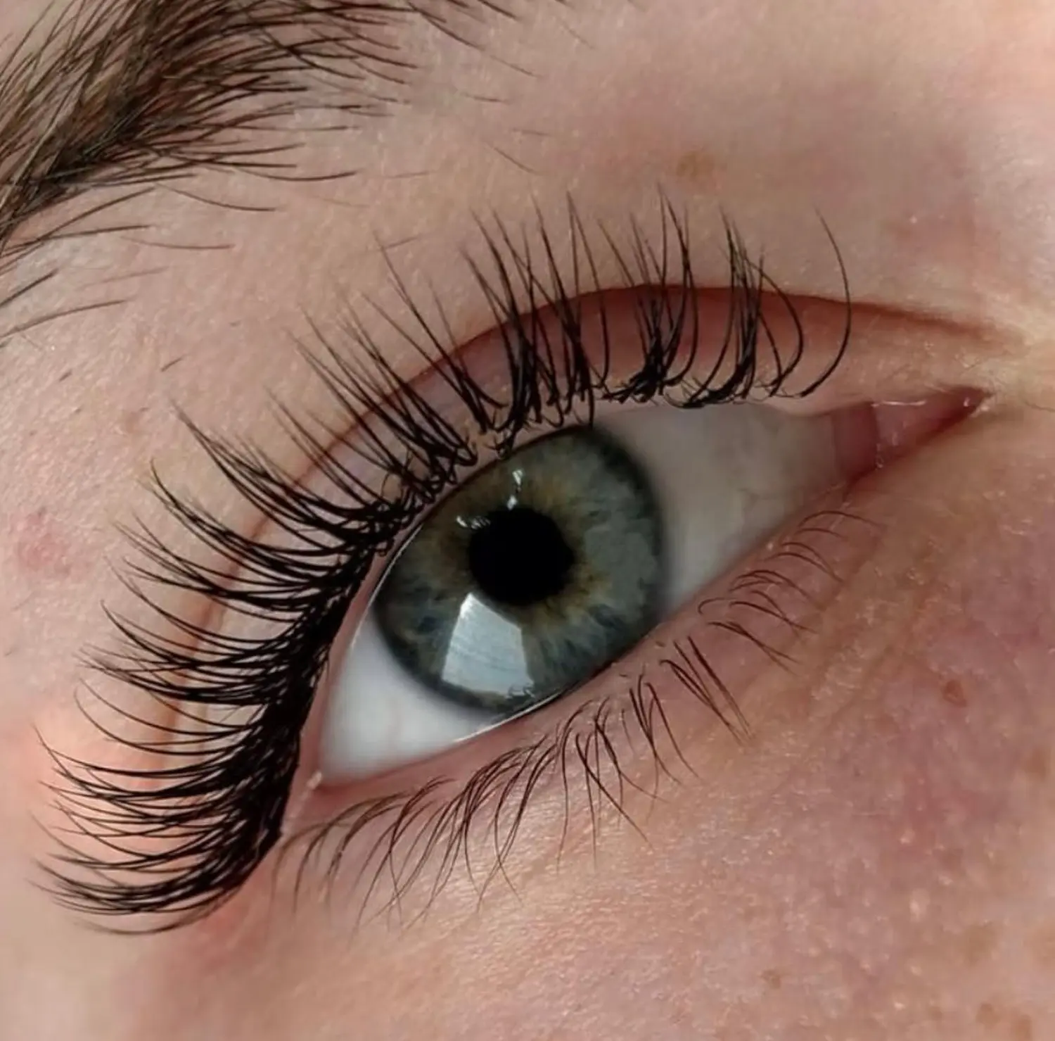 Luxury for Lashes, Wimpernverlängerung